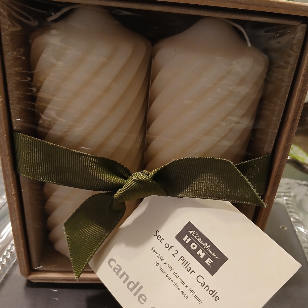 Set of 2 Pillar Candles